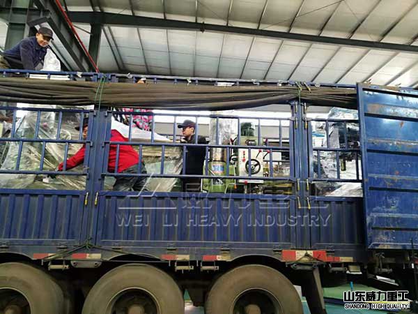 福建中核搖臂鉆床發(fā)貨