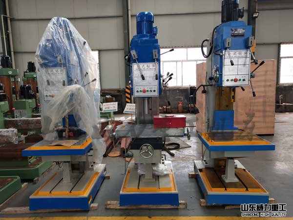 立式鉆床車間實(shí)物圖