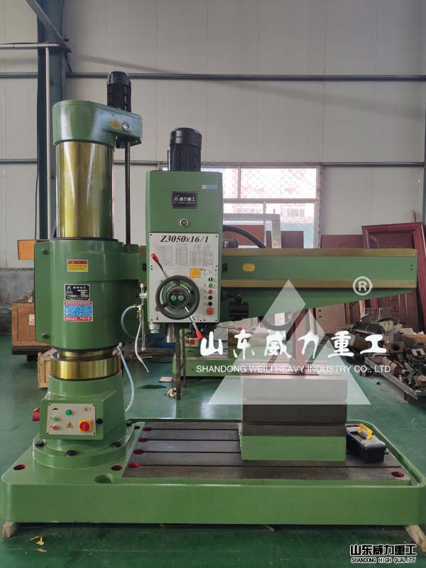 Z3050X16搖臂鉆床圖片