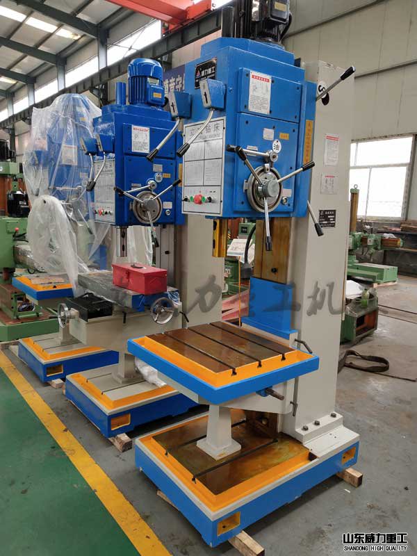 立式鉆床現(xiàn)貨圖片